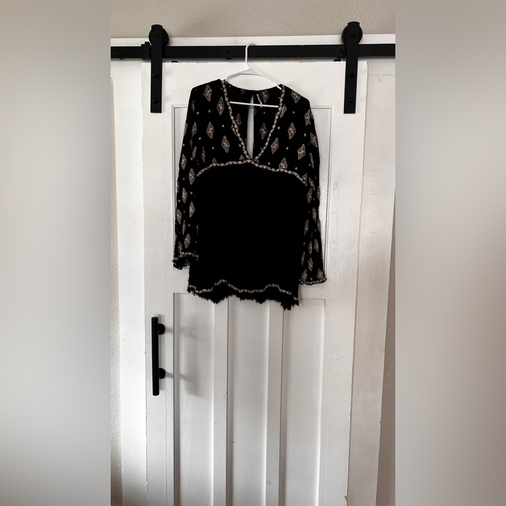 Free People Bell Sleeved Embroidered Blouse | Size M